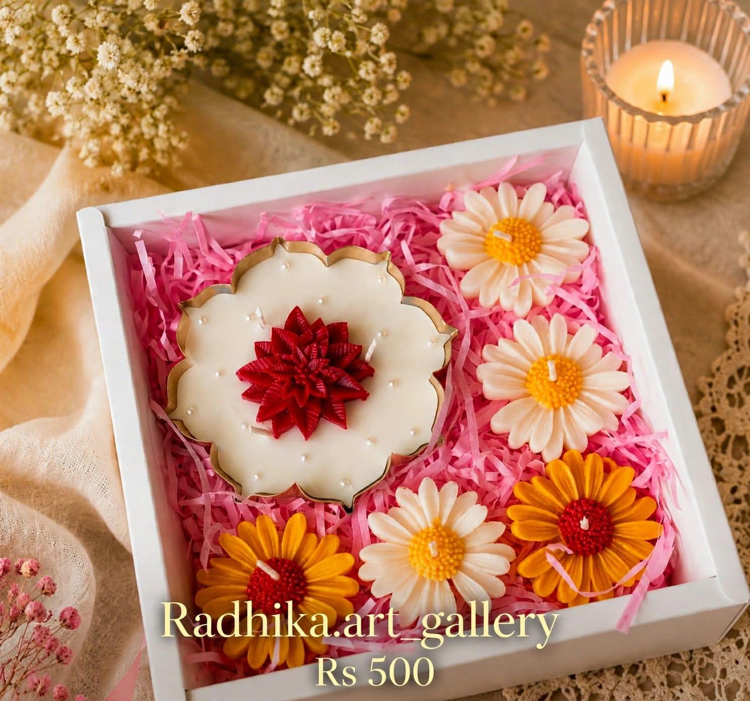 Assorted Daisy Candle Gift Box