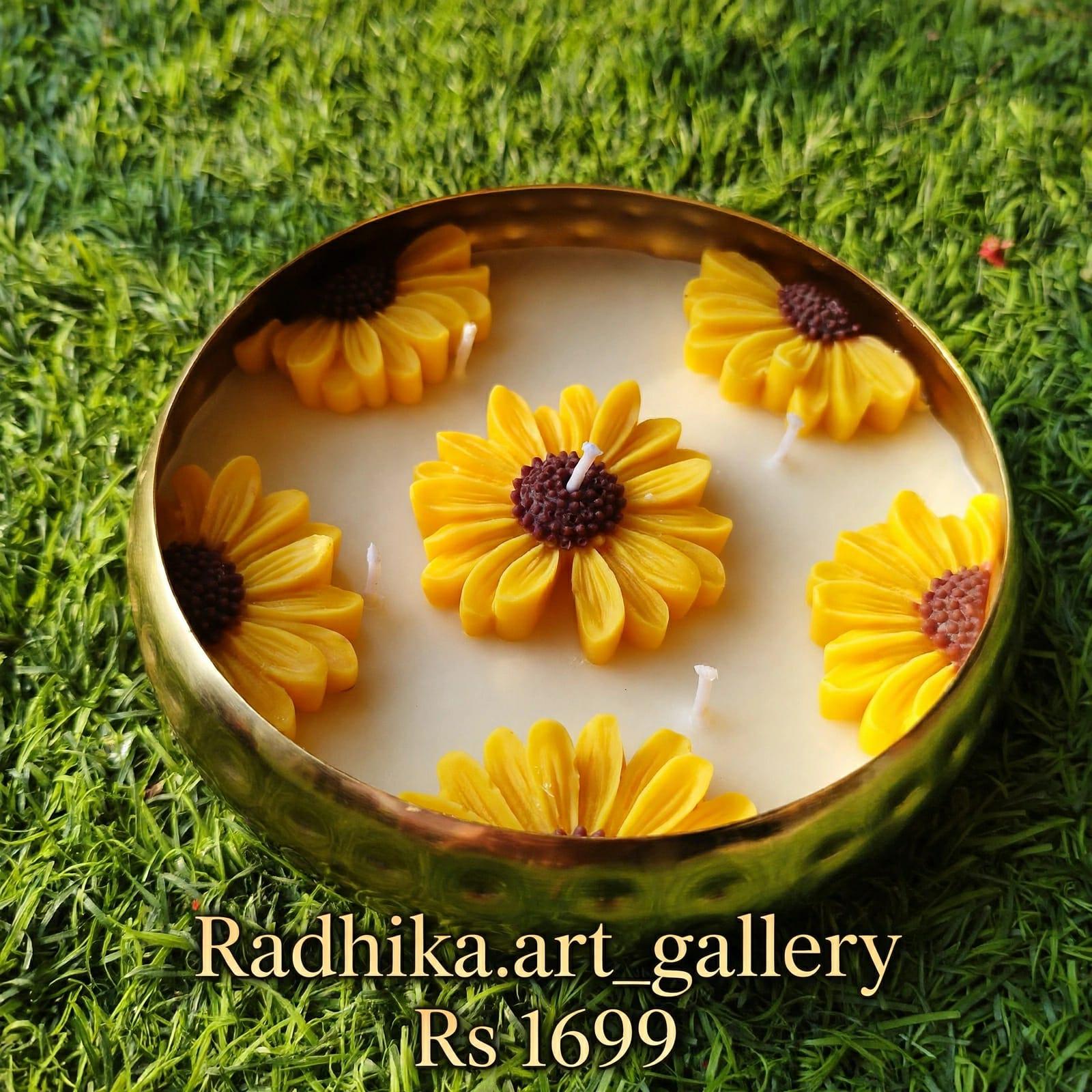 Sunflower Floating Candle Urli
